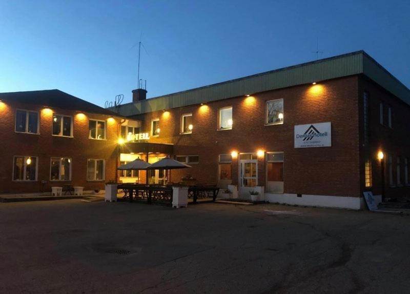 Dentas Hotell Raivi Hoting Buitenkant foto