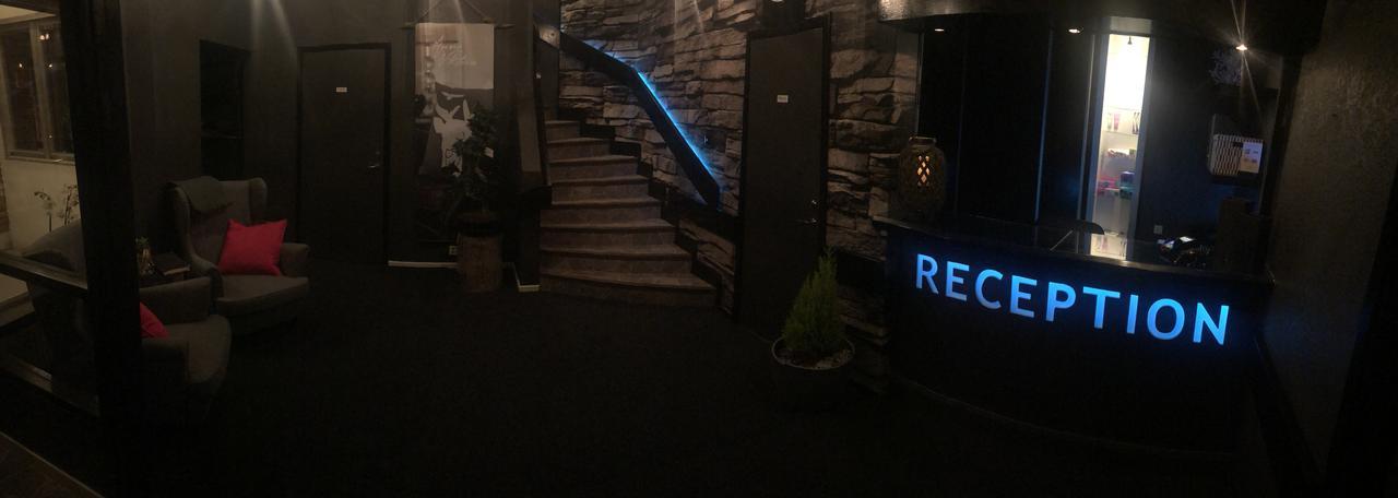 Dentas Hotell Raivi Hoting Buitenkant foto